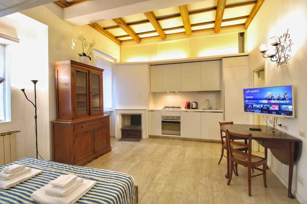 Cozy Studio Flat In Trastevere By Yourhost Ρώμη Εξωτερικό φωτογραφία